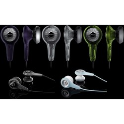 AKG K311