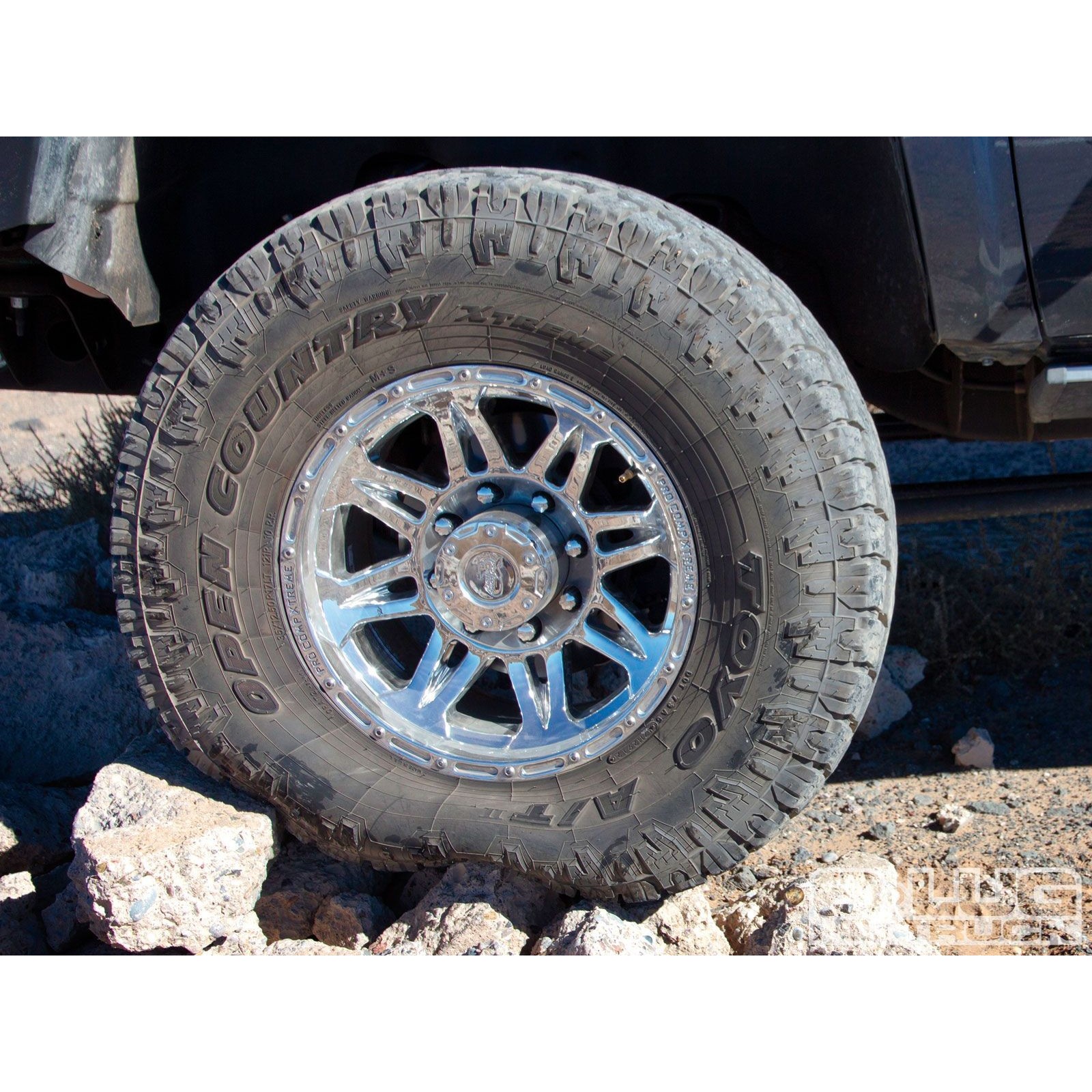 Toyo Open Country A/T 215/65 R16 98H