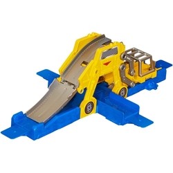 Hot Wheels Track Builder Lift and Launch
