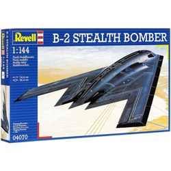 Revell B-2 Stealth Bomber (1:144)