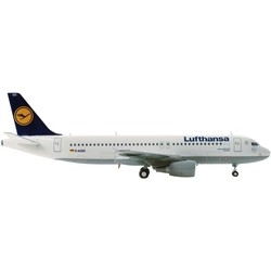 Revell Airbus A320 Lufthansa (1:144)