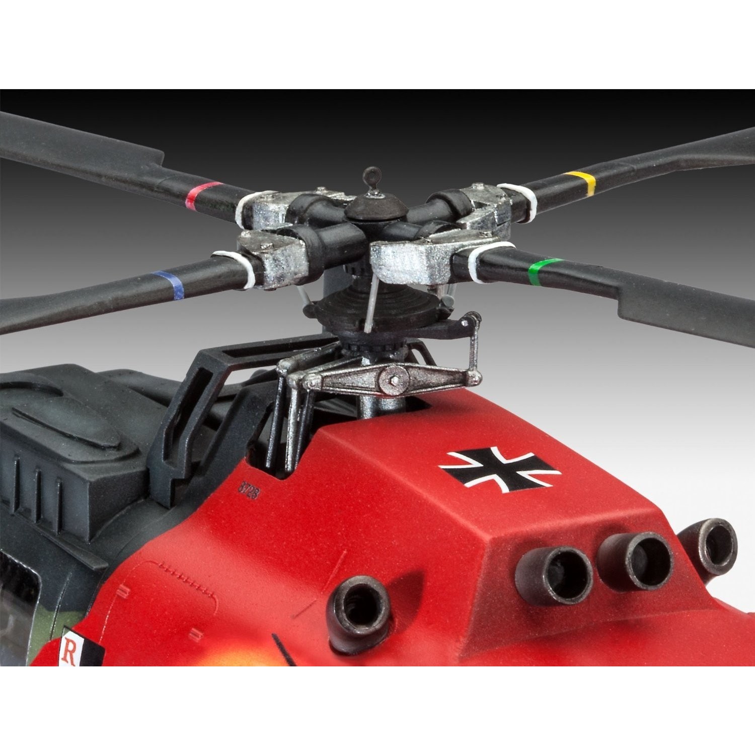 Revell BO105 35th Anniversary of Roth Fly-Out Version (1:32)