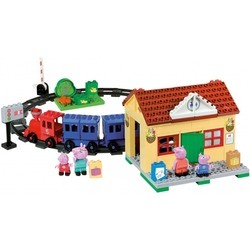 BIG Peppa Train Station 57079