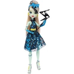 Monster High Dance The Fright Away Frankie Stein DNX34