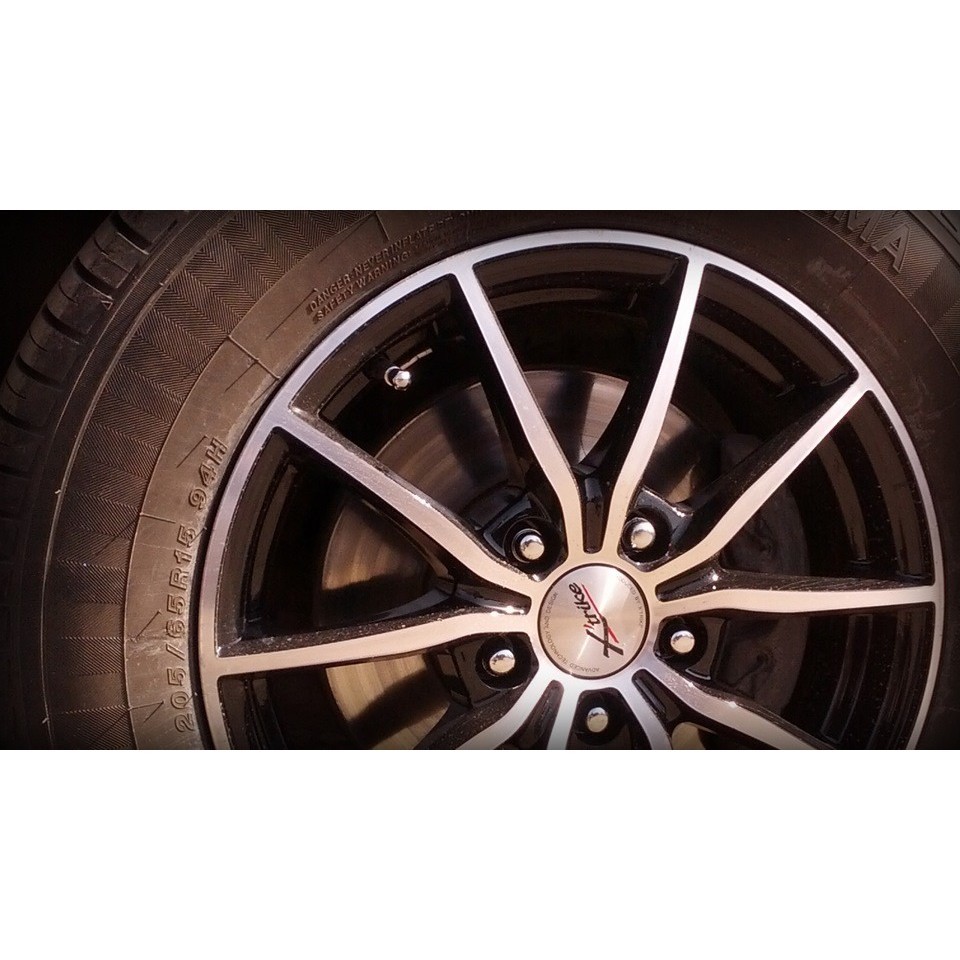 X`trike X-111 (6,5x15/5x114,3 ET38 DIA67,1)