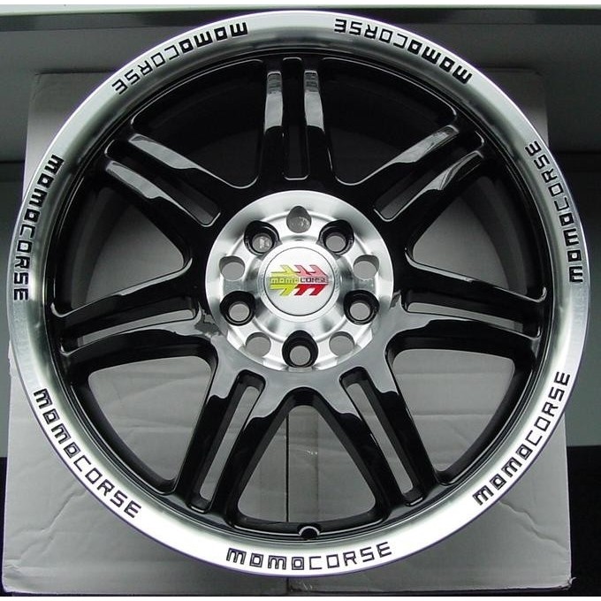 MOMO Corse 7,5x17/5x100 ET35 DIA72,3