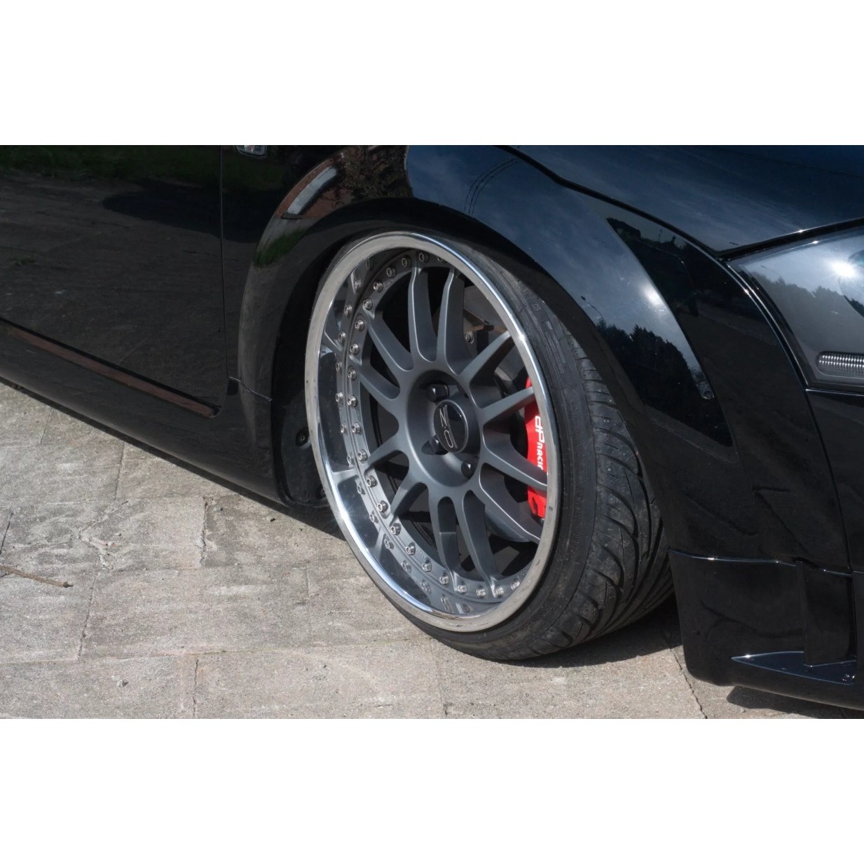 OZ Racing Superleggera III 5 8,5x18/5x120,6 ET54 DIA75